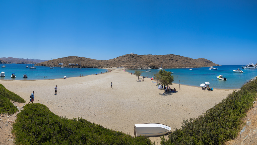  Kolona plaža Kitnos 